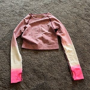 Victoria’s Secret PINK seamless long sleeved crop top
